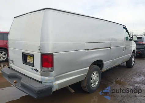 2002 Ford E-250 Commercial/Recreational z USA, uszkodzony, nr VIN 1FTNS24LX2HB16357